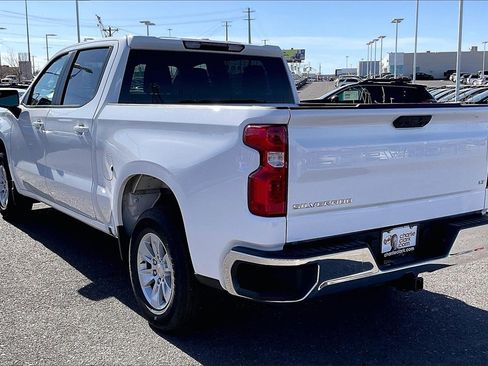 Used 2025 Chevrolet Silverado 1500 LT image 3