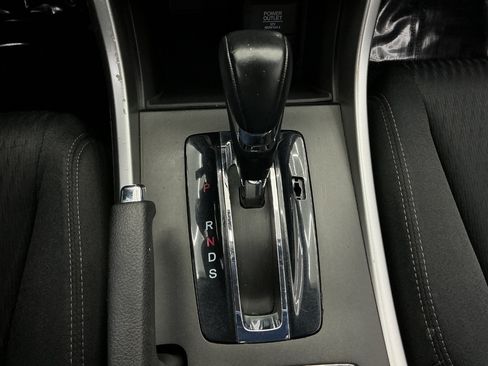 Used 2015 Honda Accord Sport image 36