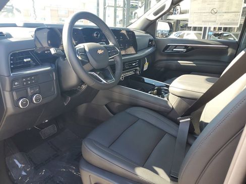 New 2026 Chevrolet Suburban LT w/ Comfort Package image 21