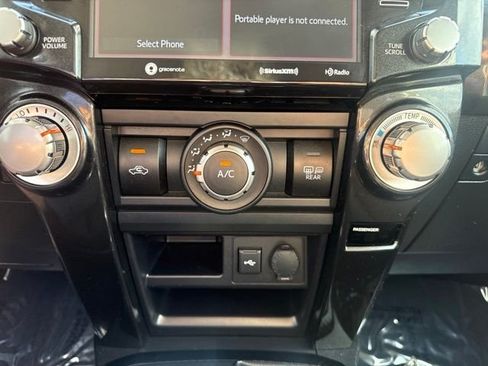 Used 2023 Toyota 4Runner TRD Off-Road AWD/4WD image 20