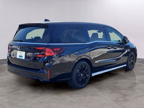 New 2026 Honda Odyssey Sport-L image 3