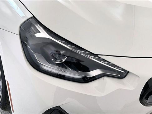 Used 2025 BMW M240i xDrive Coupe image 36