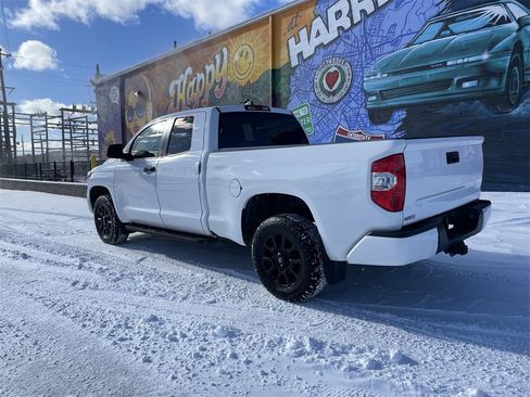 Used 2021 Toyota Tundra SR5 image 3
