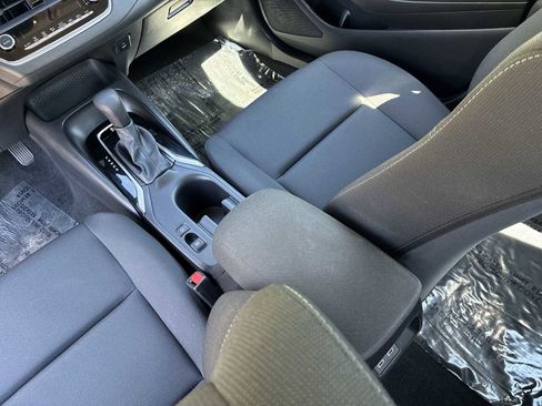 Used 2023 Toyota Corolla LE FWD image 19