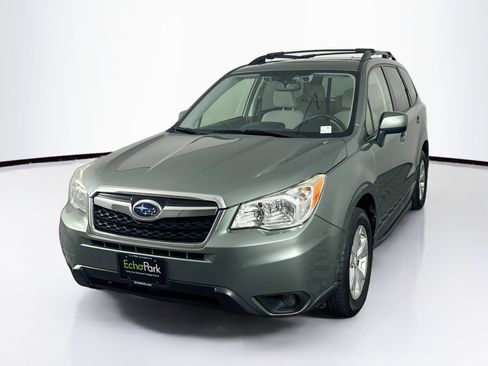 Used 2016 Subaru Forester 2.5i Premium AWD/4WD image 3