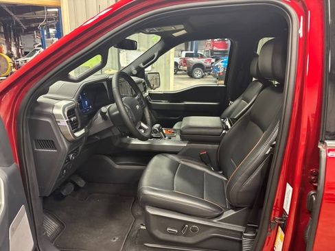 Used 2025 Ford F150 Lariat w/ Equipment Group 502A High AWD/4WD image 9