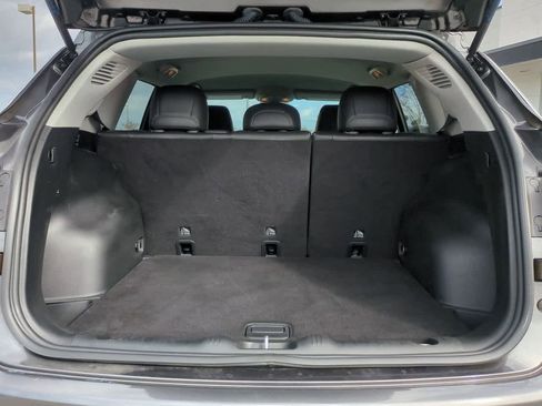 Used 2022 Jeep Compass Latitude image 34