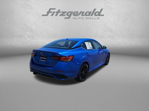 Used 2025 Nissan Sentra SR FWD image 7