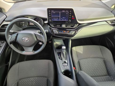 Used 2021 Toyota C-HR LE FWD image 20