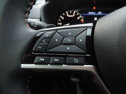 New 2025 Nissan Altima 2.5 SR w/ SR Premium Package image 21