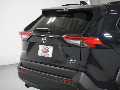 Certified 2025 Toyota RAV4 XLE image 9