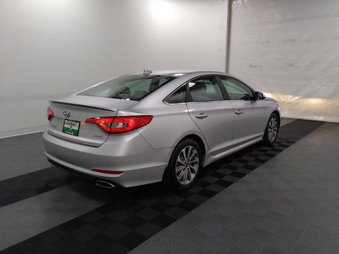 Used 2015 Hyundai Sonata Sport FWD image 9