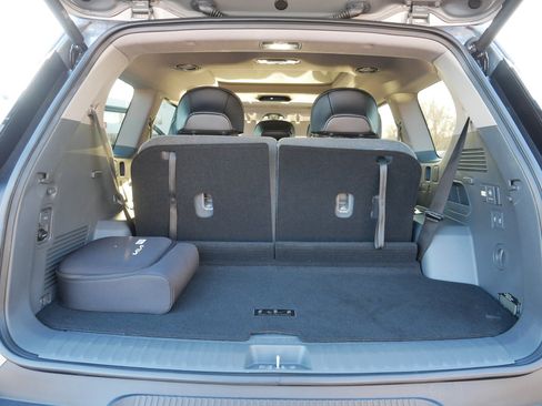 Certified 2024 Kia EV9 Wind image 18