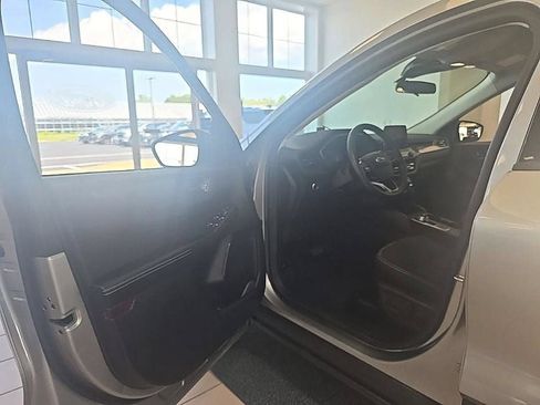 Used 2024 Ford Escape Active AWD/4WD image 12