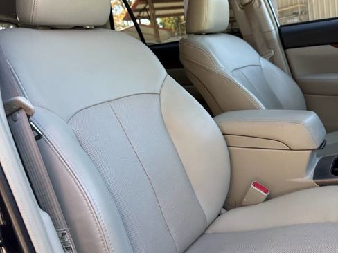 Used 2014 Subaru Outback 2.5i Limited image 27