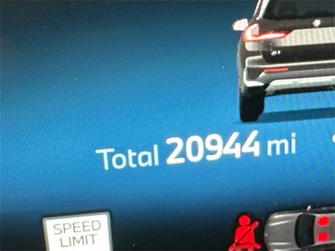 Used 2024 BMW X1 xDrive28i image 16