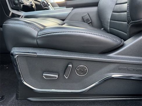 Certified 2025 Ford F150 Platinum w/ Equipment Group 702A High image 23