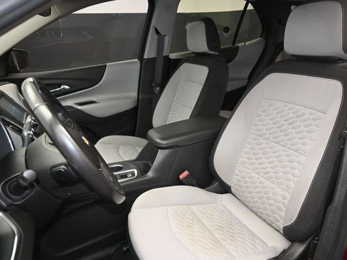 Used 2018 Chevrolet Equinox LT FWD image 20