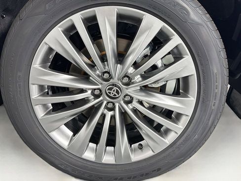 New 2026 Toyota Highlander Platinum AWD/4WD image 31