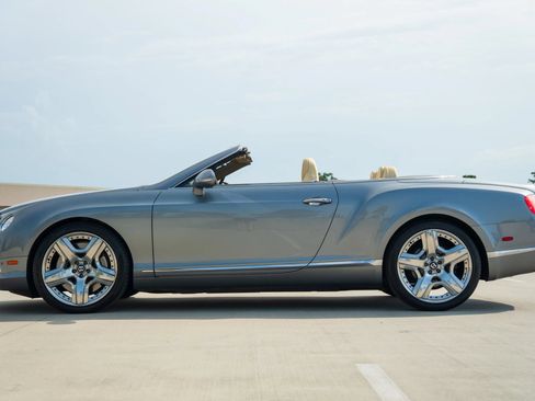 Used 2013 Bentley Continental GT AWD/4WD image 20