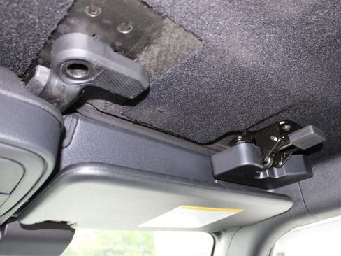 Used 2025 Ford Bronco Outer Banks AWD/4WD image 24