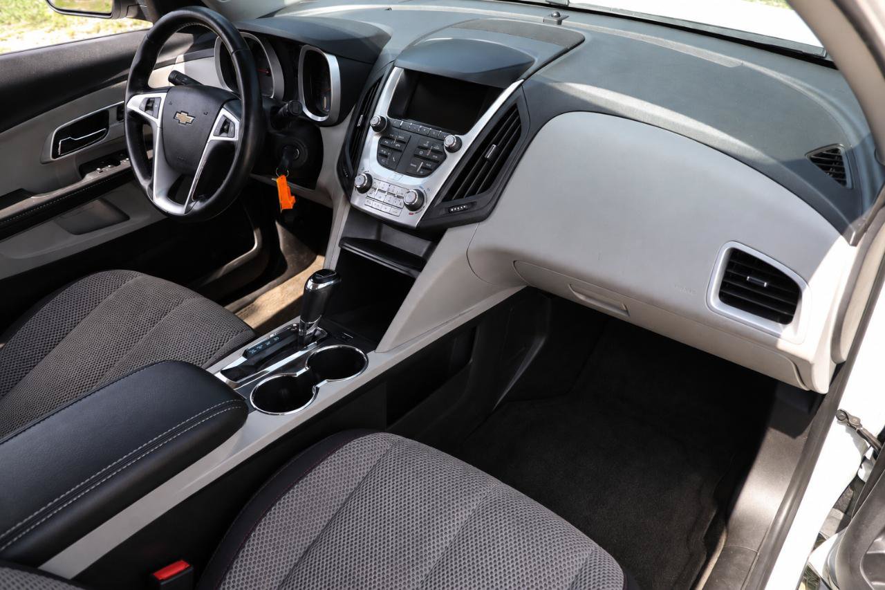 Used 2017 Chevrolet Equinox LT w/ Convenience Package FWD image 15