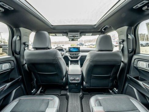 New 2026 Ford Explorer ST image 20