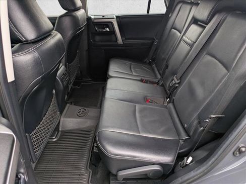 Used 2024 Toyota 4Runner Limited AWD/4WD image 18