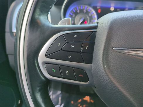 Used 2017 Chrysler 300 C Platinum w/ Safetytec Group II image 24