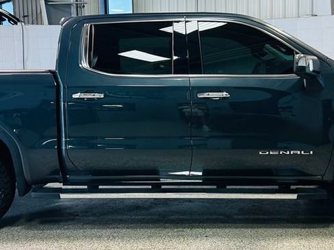 Used 2021 GMC Sierra 1500 Denali w/ Technology Package AWD/4WD image 7
