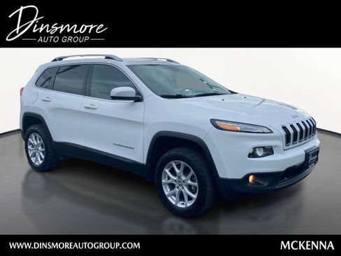 Used 2018 Jeep Cherokee Latitude AWD/4WD image 1
