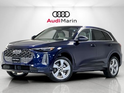 New 2025 Audi Q5 Premium Plus image 1