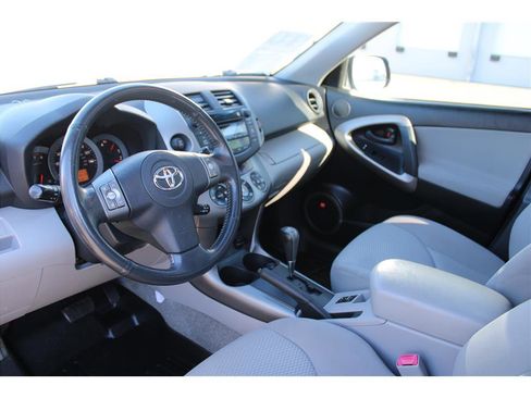 Used 2008 Toyota RAV4 Limited image 9
