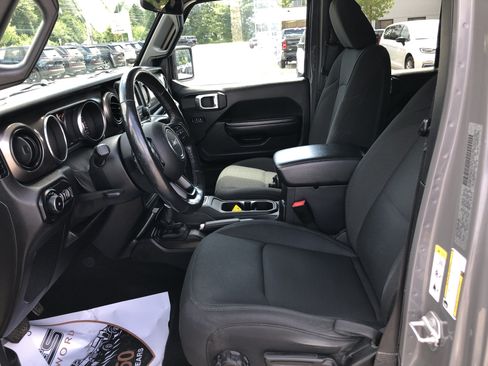 Used 2020 Jeep Wrangler Unlimited Sport S AWD/4WD image 13