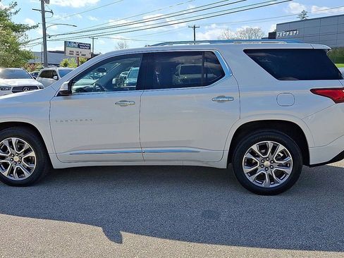 Certified 2021 Chevrolet Traverse Premier AWD/4WD image 6