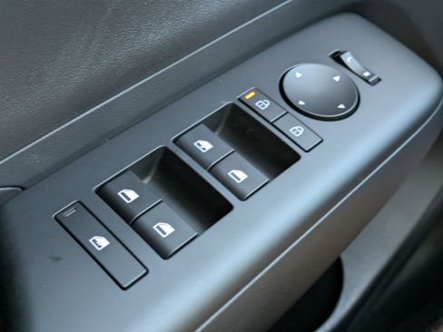 New 2026 Hyundai Kona SE image 21