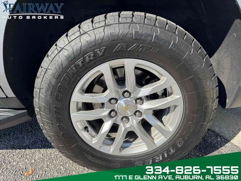 Used 2023 Chevrolet Tahoe LT image 34