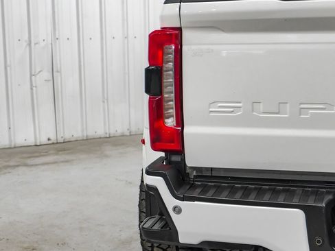 Used 2023 Ford F350 Lariat w/ Lariat Ultimate Package AWD/4WD image 50