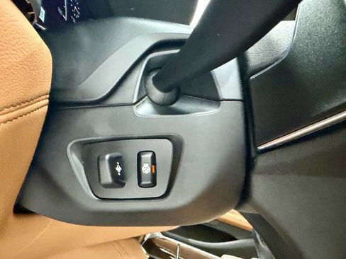 Used 2016 BMW 750i xDrive image 64