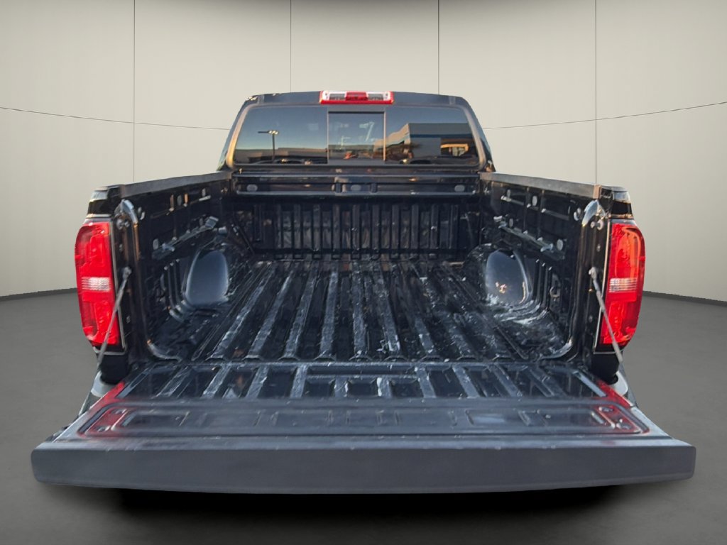 Used 2022 Chevrolet Colorado LT w/ LT Convenience Package RWD image 10