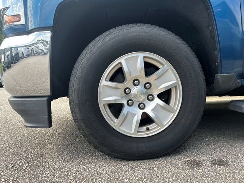 Used 2018 Chevrolet Silverado 1500 LT w/ All Star Edition RWD image 6