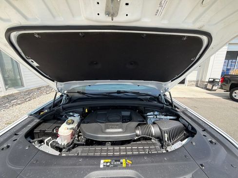 Used 2023 Jeep Grand Cherokee Overland AWD/4WD image 66