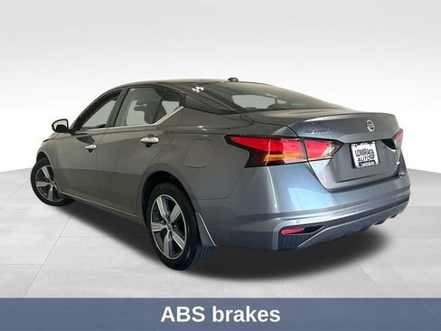 Used 2022 Nissan Altima 2.5 AWD/4WD image 6