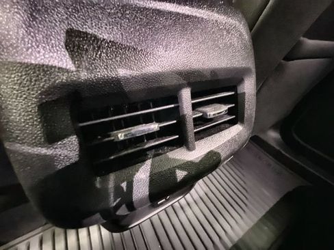 Certified 2024 Chevrolet Equinox LT w/ LPO, Floor Liner Package AWD/4WD image 21