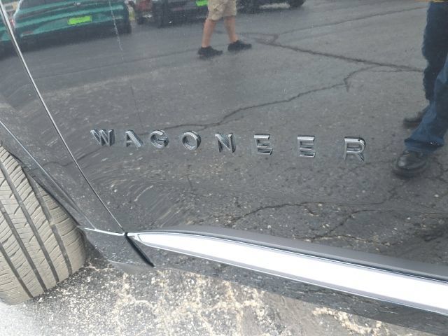Used 2024 Jeep Wagoneer Launch Edition AWD/4WD image 56