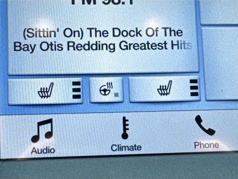 Used 2019 Ford Edge SEL w/ Equipment Group 201A FWD image 18