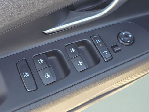 New 2026 Hyundai Elantra Limited FWD image 21