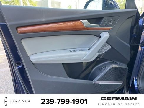 Used 2021 Audi Q5 Prestige AWD/4WD image 13