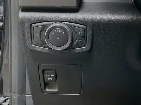 Used 2019 Ford Expedition XL AWD/4WD image 10