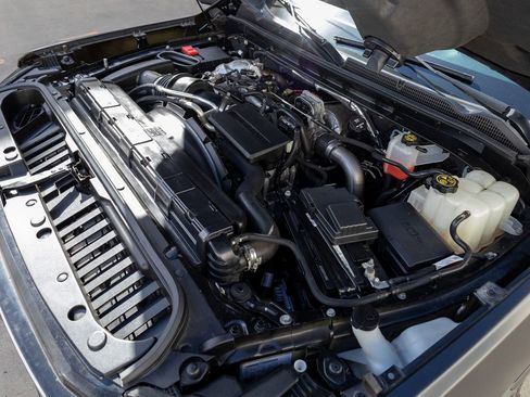 Used 2024 GMC Sierra 2500 AT4 w/ AT4 Premium Plus Package image 37